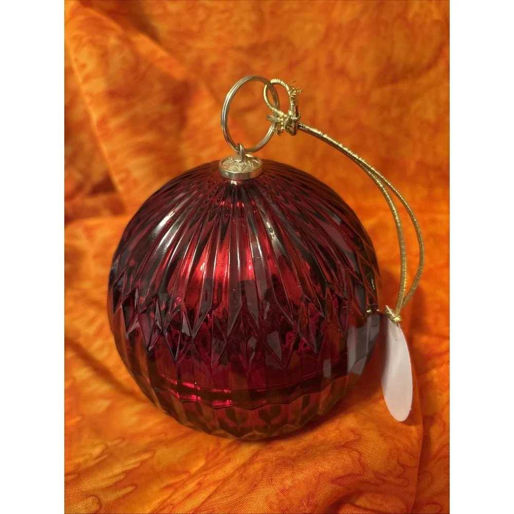 NWT‎ Place and Time Red Glass Holder & Candle Spiced Winter Apple 5